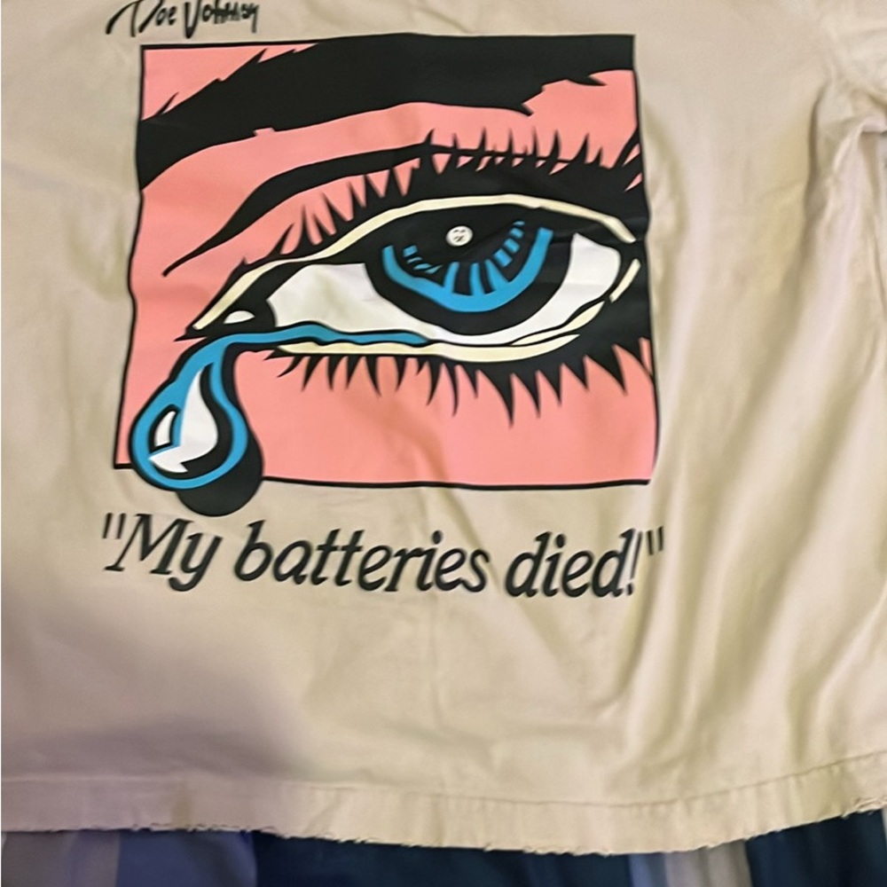 Gallery Dept Dead Batteries Tee Shirt, Size Medium, Runs Big